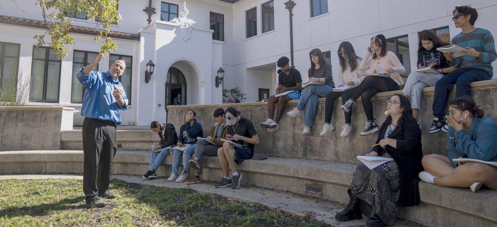 Integral class meeting outside of KSOE building